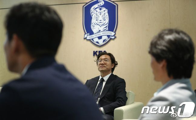 床戏强行扒开疯狂进入小说